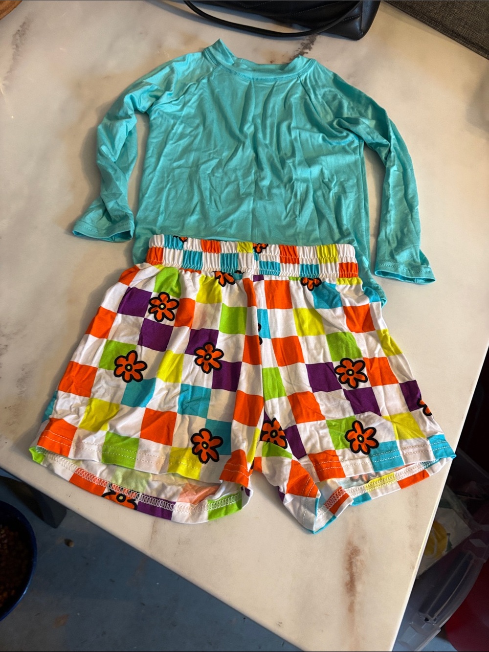 BAMBOO Aqua Long-Sleeve Top with Multicolor Check & Floral Shorts